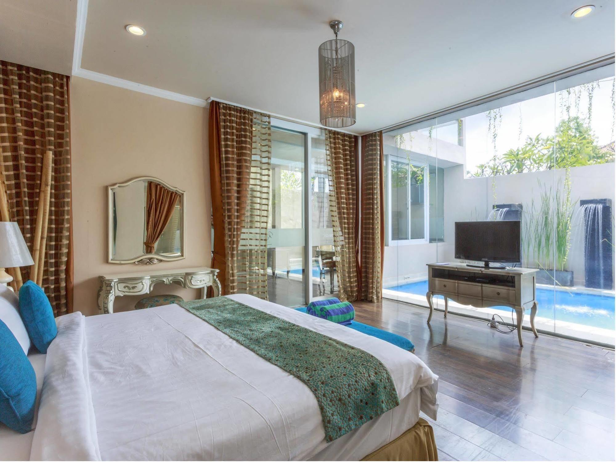 Kamuela Villas Seminyak Bagian luar foto