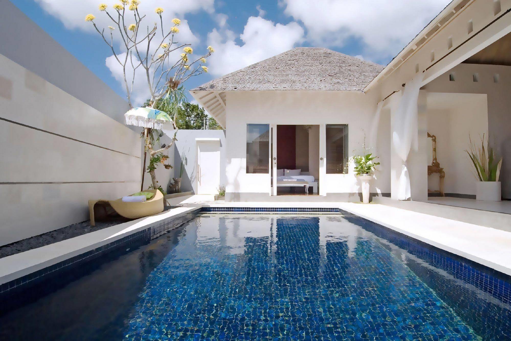Kamuela Villas Seminyak Bagian luar foto